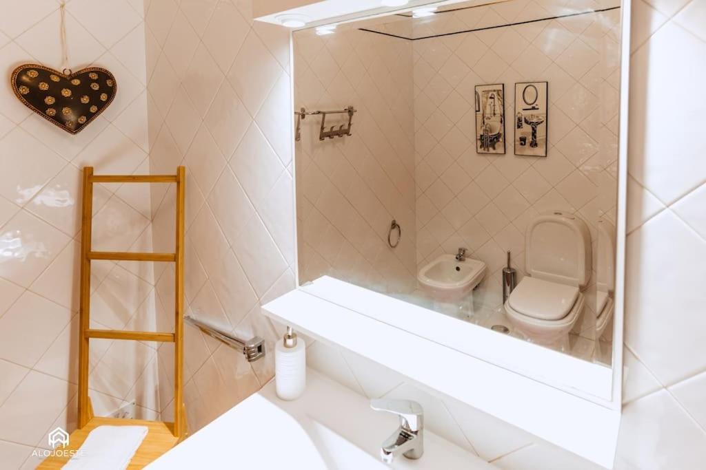Casa Do Patio - 3 Bedrooms, Ponte Rol