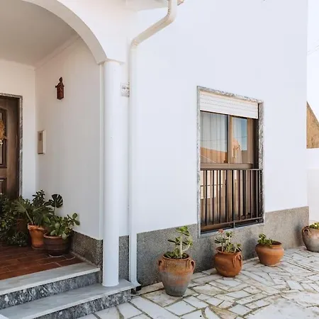 Casa Do Patio - 3 Bedrooms, Ponte Rol Torres Vedras Exterior photo