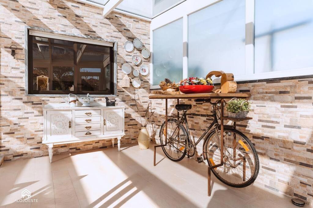 Casa Do Patio - 3 Bedrooms, Ponte Rol