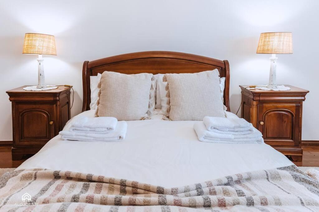 Casa Do Patio - 3 Bedrooms, Ponte Rol Holiday home