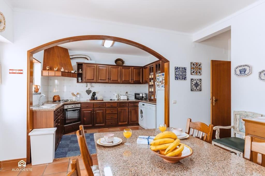Ferienhaus Casa Do Patio - 3 Bedrooms, Ponte Rol Torres Vedras