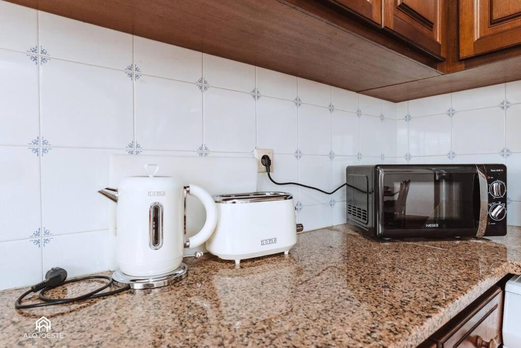 Casa Do Patio - 3 Bedrooms, Ponte Rol