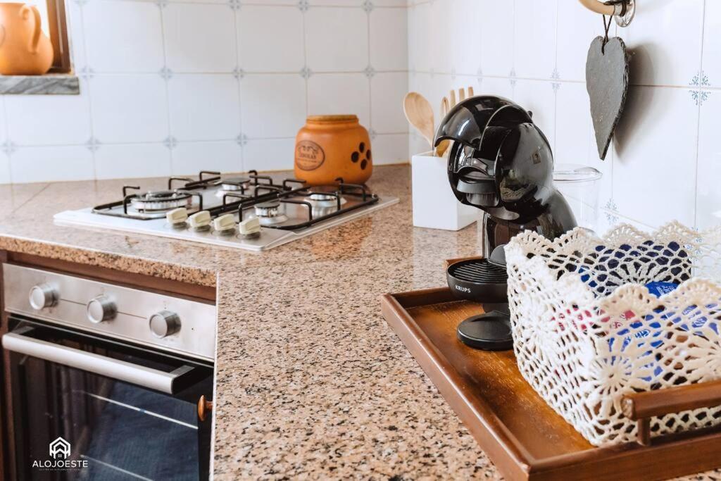 Casa Do Patio - 3 Bedrooms, Ponte Rol