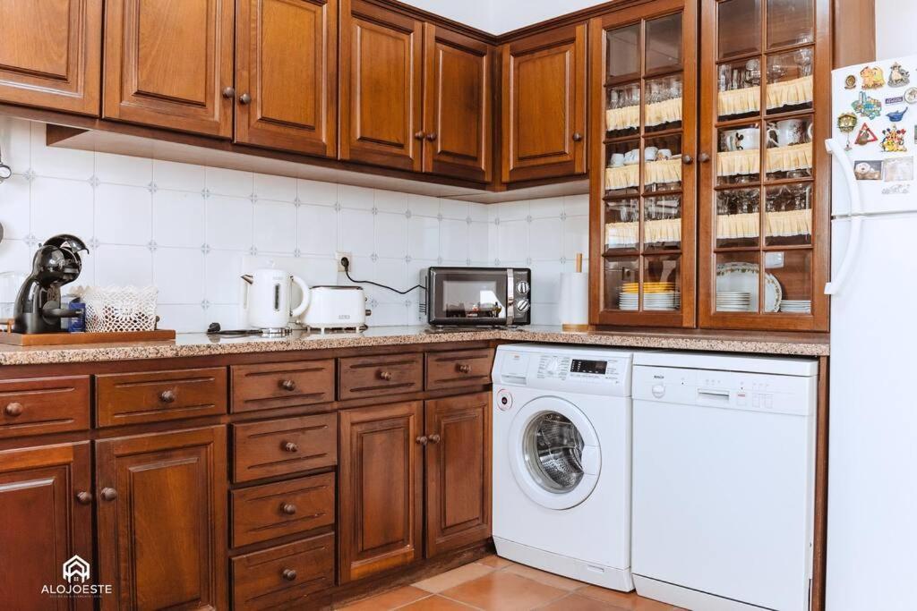 Casa Do Patio - 3 Bedrooms, Ponte Rol Holiday home